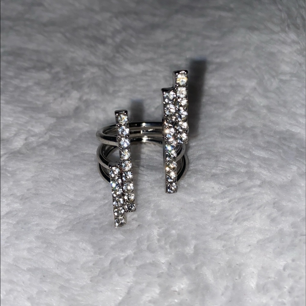 Silver fashion ring